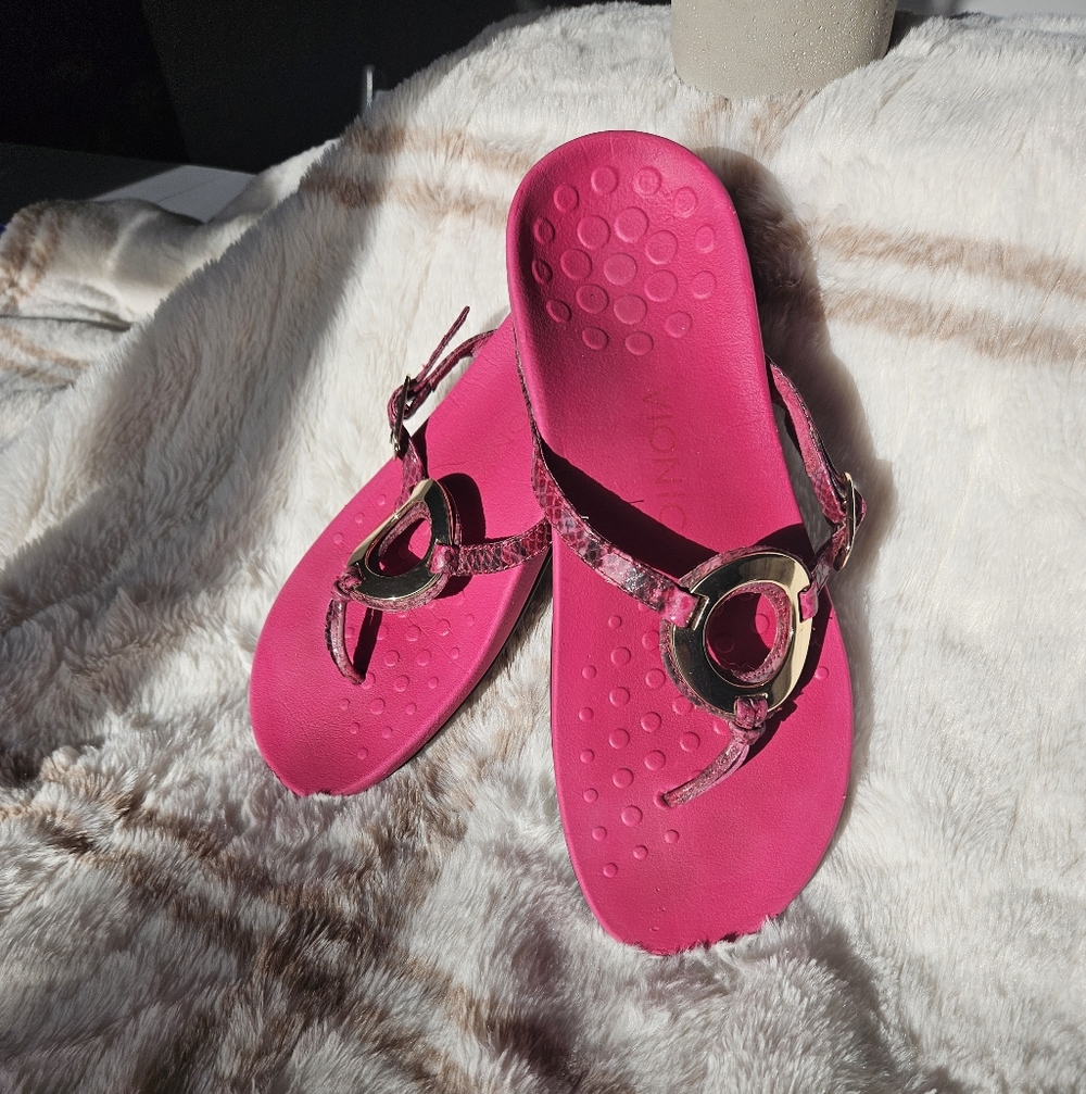Vionic Pink Sandals with Snakeskin Leather Print & Gold Accents. Size 7.
